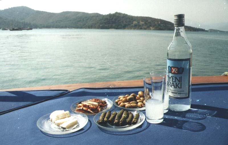 Raki, eau de vie turque – Istanbul