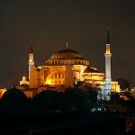 Sainte-Sophie (Ayasofya) de nuit